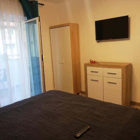 Rosenau Apartment Rîşnov Ngoại thất bức ảnh