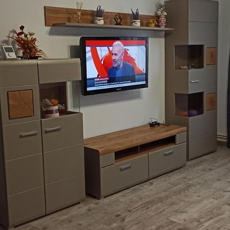Rosenau Apartment Rîşnov Ngoại thất bức ảnh