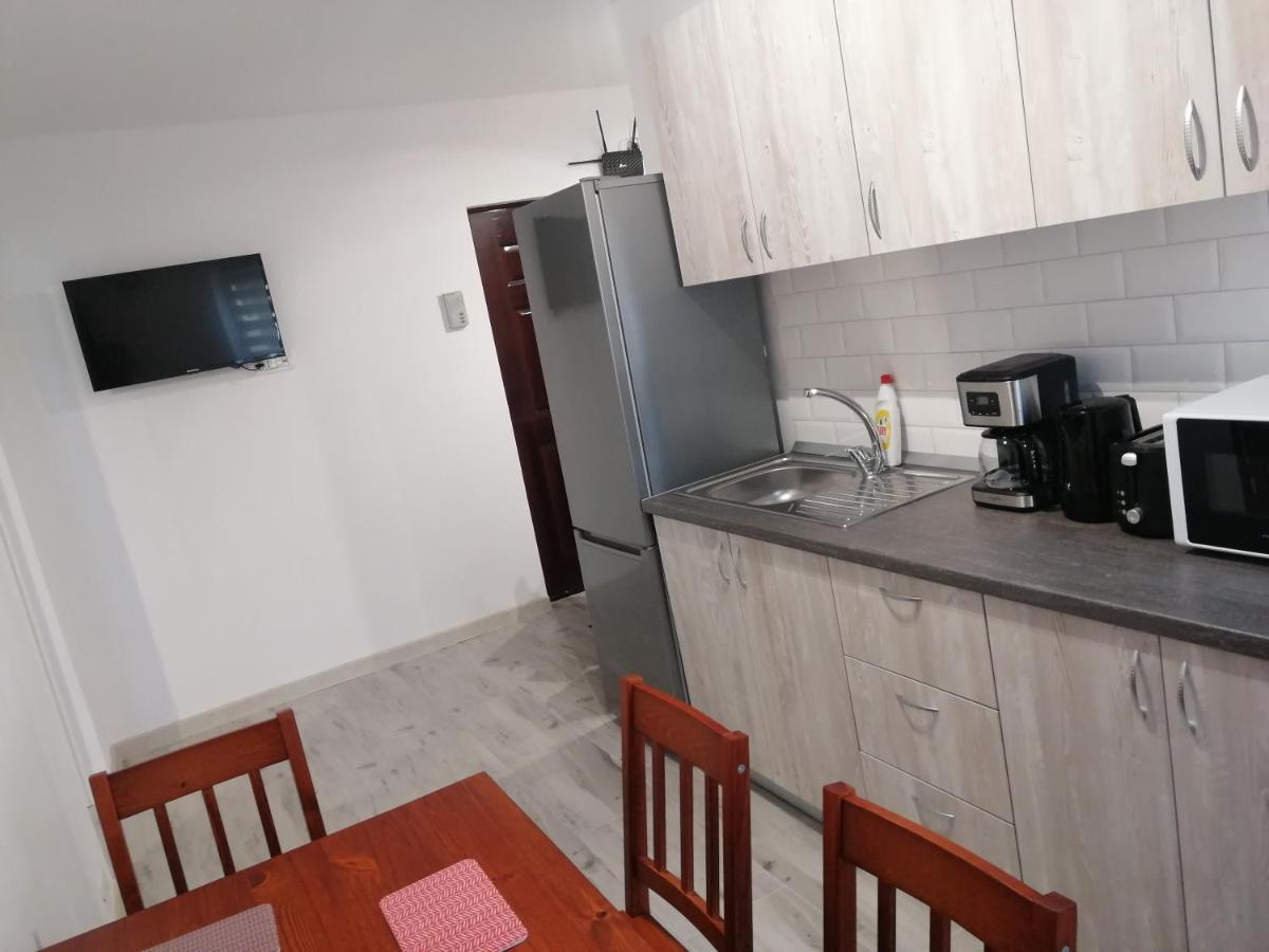 Rosenau Apartment Rîşnov Ngoại thất bức ảnh